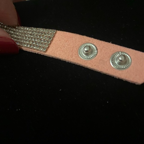 Hello Kitty Bling Snap Button Bracelet - Picture 5 of 8